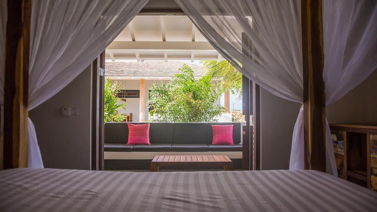 קרלנדיק Windhoek Resort Bonaire 2*,  באונאייר, סנט יוסטיישיוס ו-סאבה