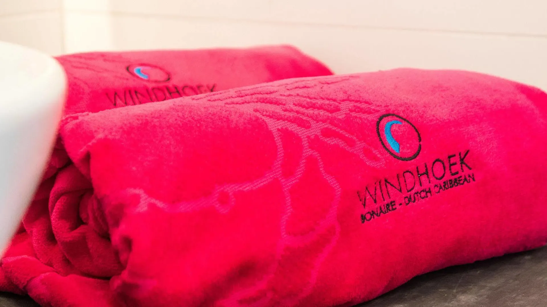 קרלנדיק Windhoek Resort Bonaire באונאייר, סנט יוסטיישיוס ו-סאבה