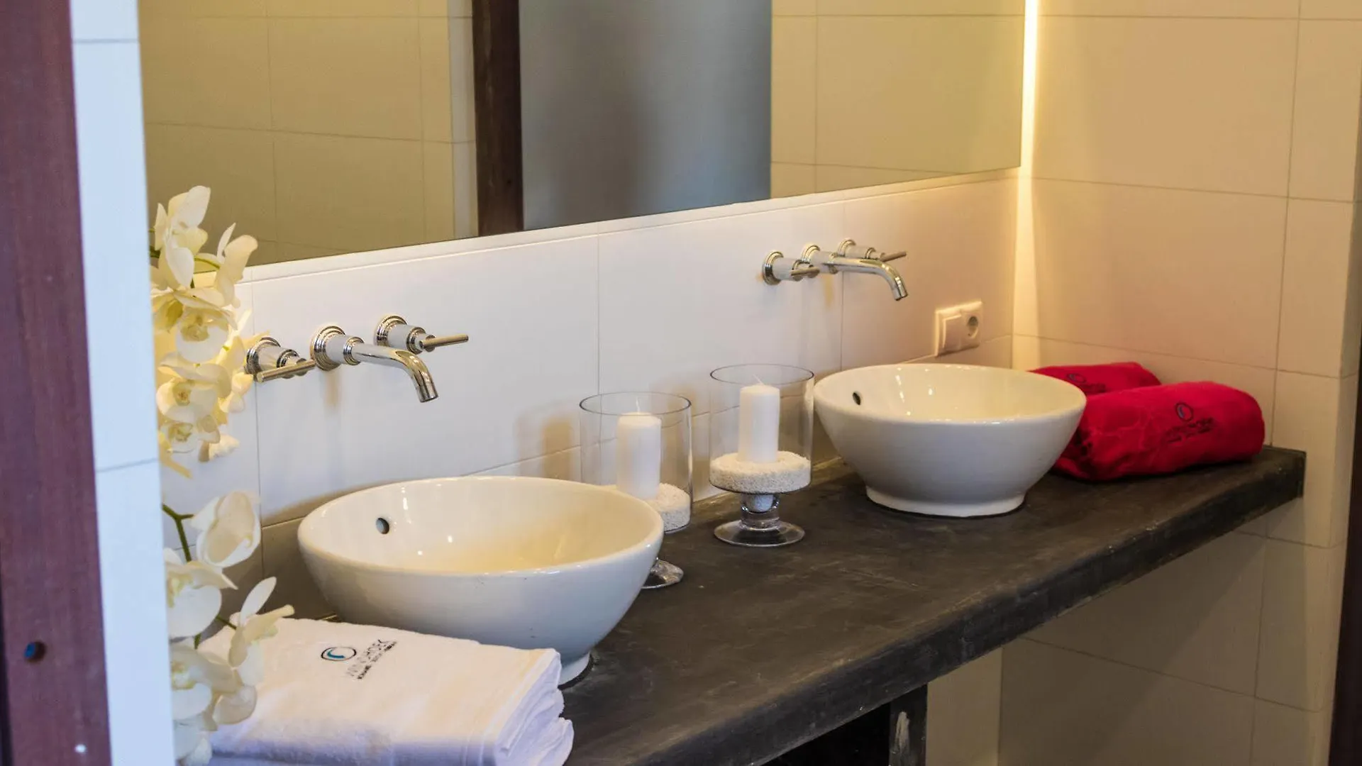 קרלנדיק Windhoek Resort Bonaire