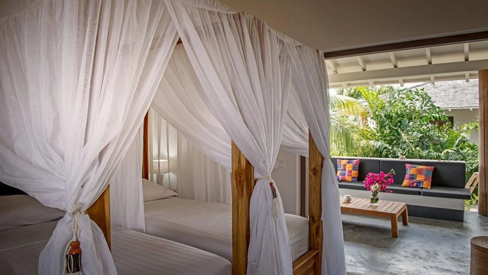 קרלנדיק Windhoek Resort Bonaire 2*,