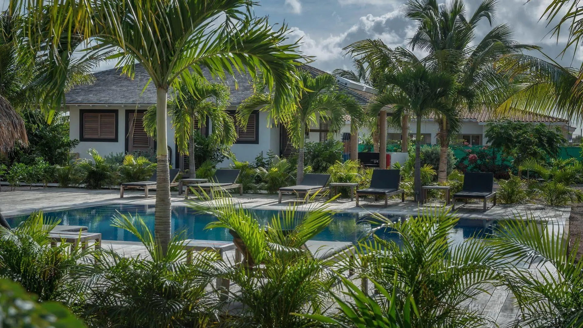 קרלנדיק Windhoek Resort Bonaire