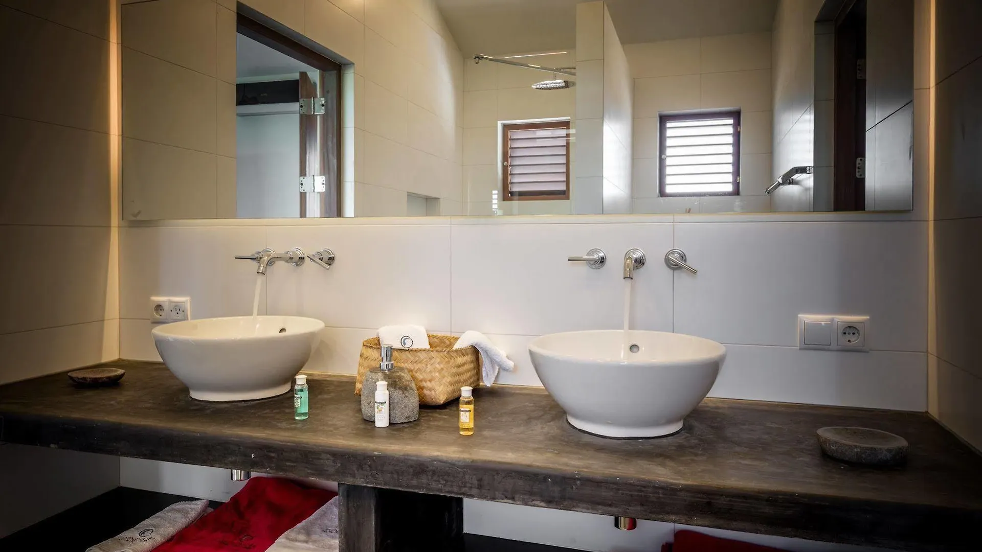 קרלנדיק Windhoek Resort Bonaire